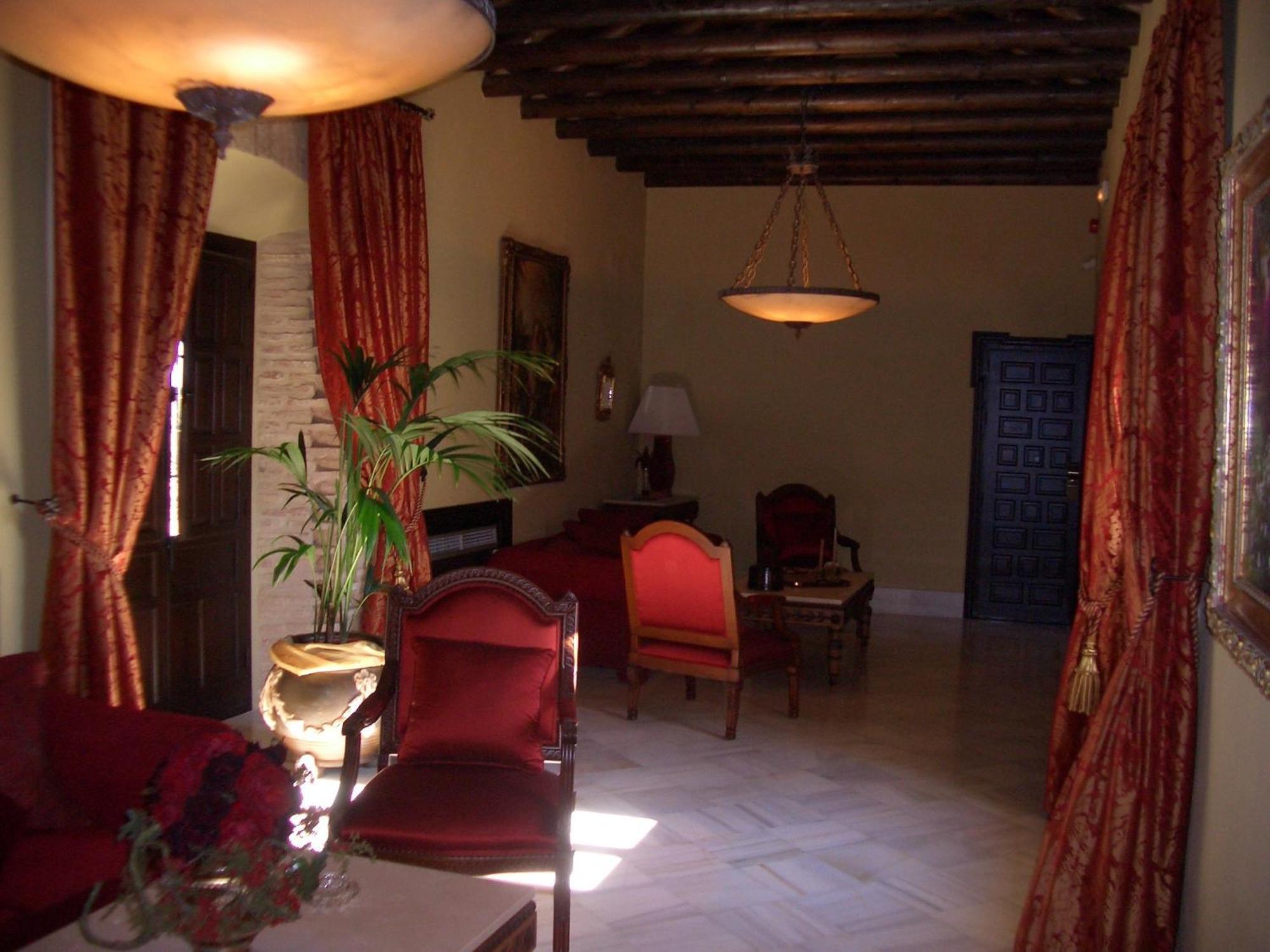 Hacienda Los Jinetes Кармона Номер фото